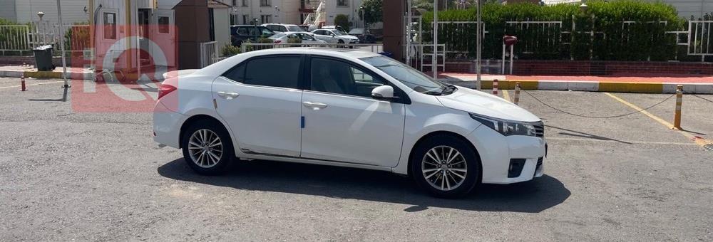 تۆیۆتا کۆرۆلا